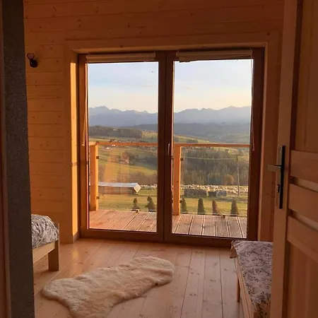 Mountain View Chalet With Hottub And Sauna Czerwienne Exterior photo