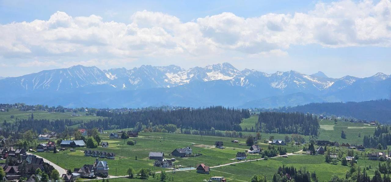 Mountain View With Hottub And Sauna *