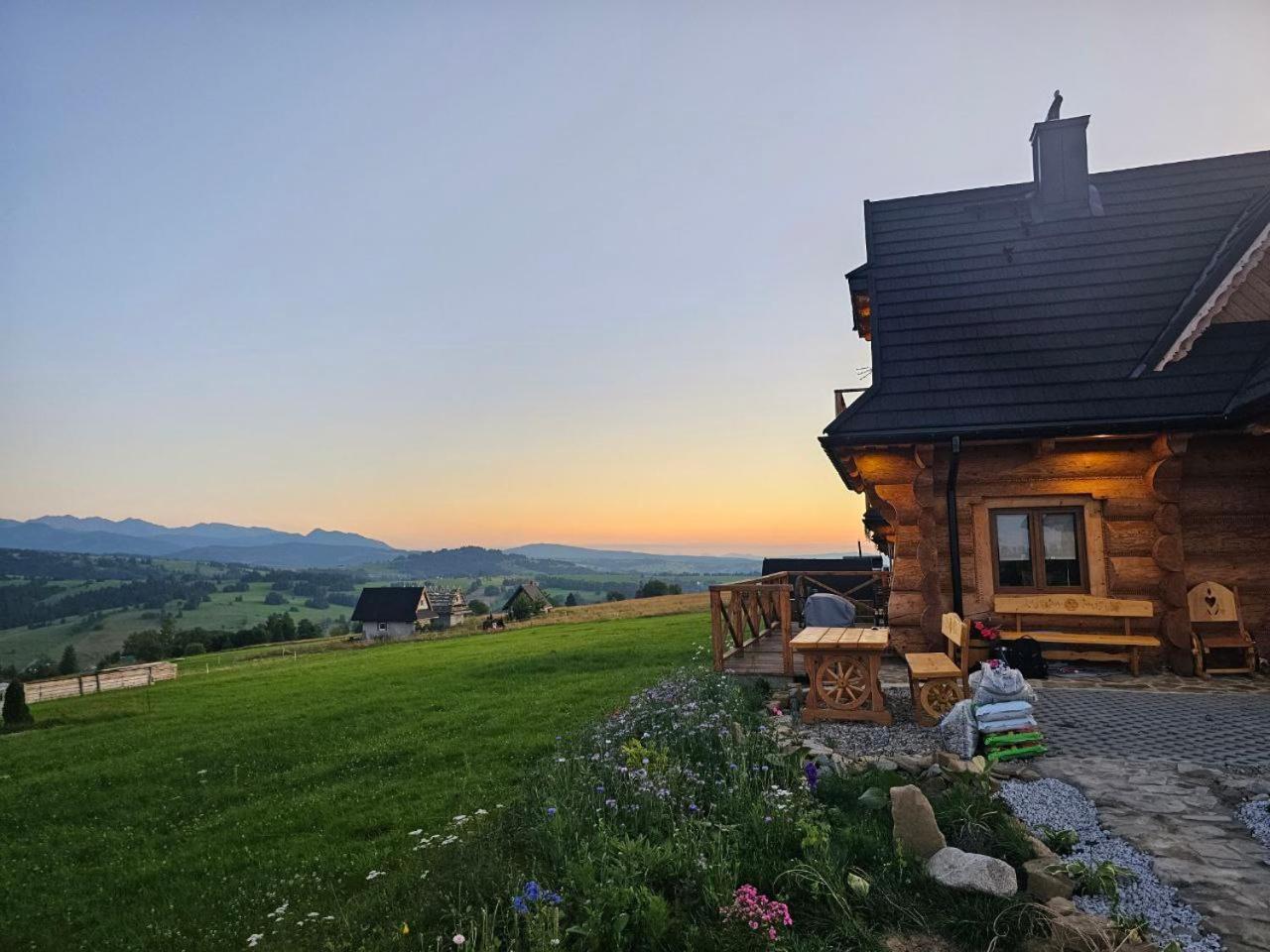 Mountain View With Hottub And Sauna Villa Czerwienne