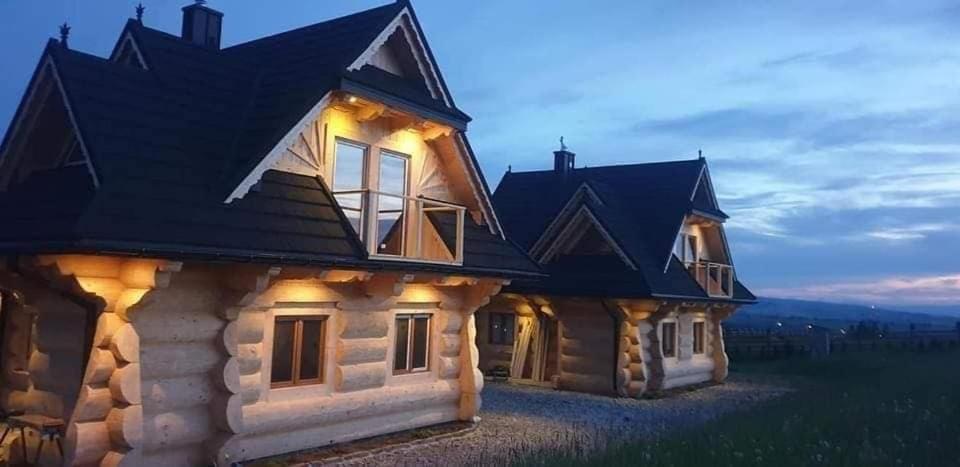 Mountain View With Hottub And Sauna *